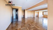 Bedroom of Flat for sale in  Granada Capital