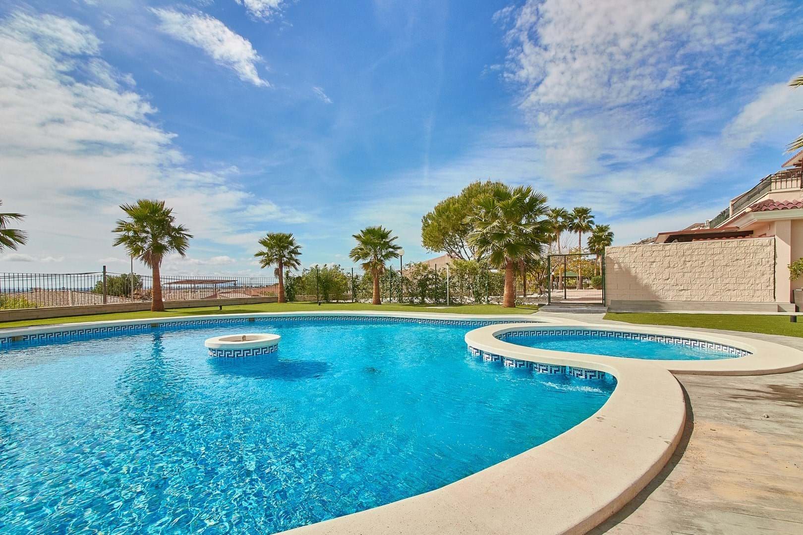 Single-family semi-detached for sale in Carrer de l’Algeps, Valle del Sol