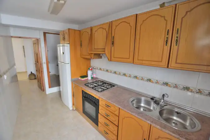 Cuina de Casa adosada en venda en Faraján amb Terrassa, Traster i Balcó