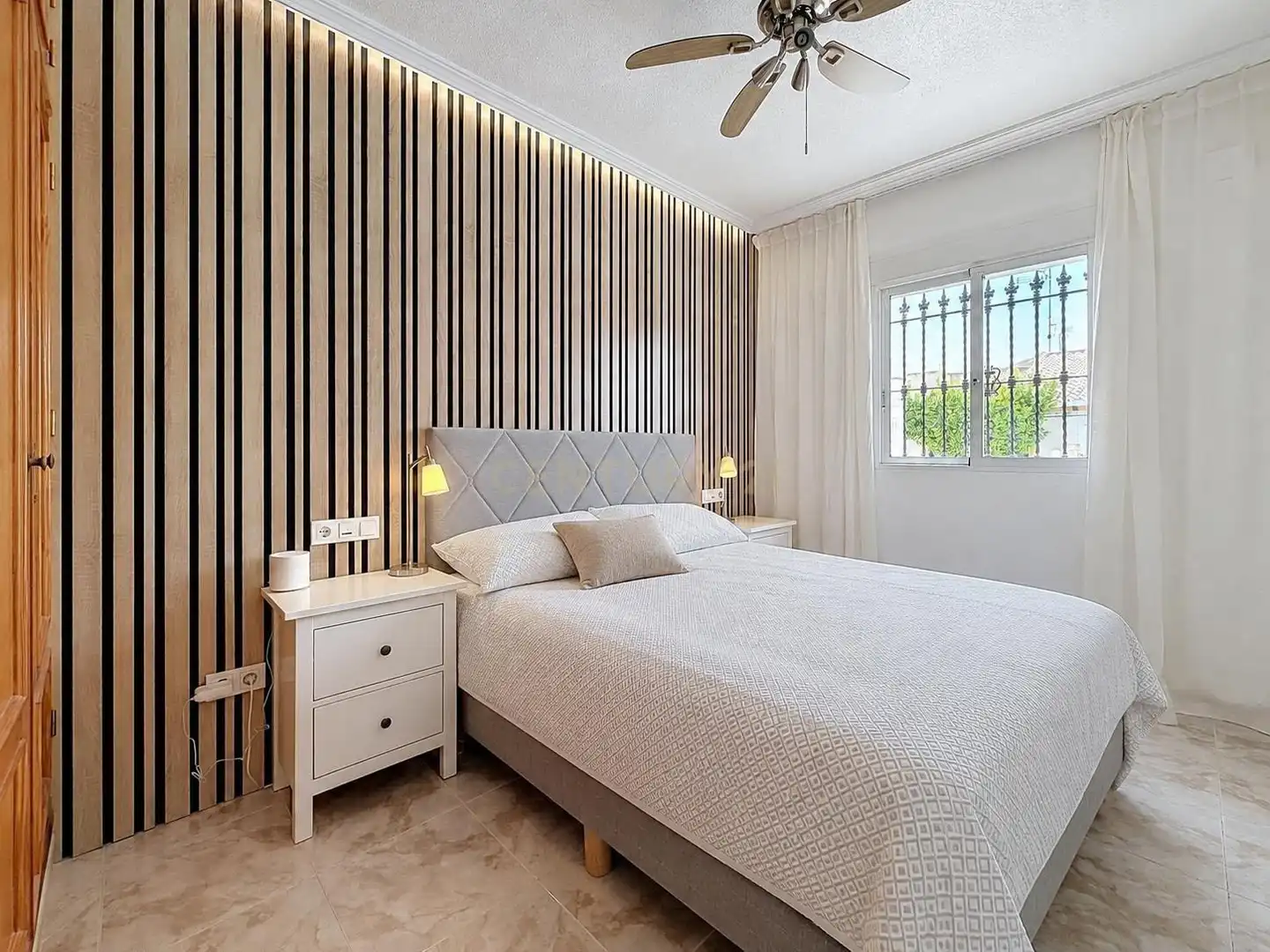 Dormitori de Apartament en venda en Orihuela amb Aire condicionat, Traster i Forn