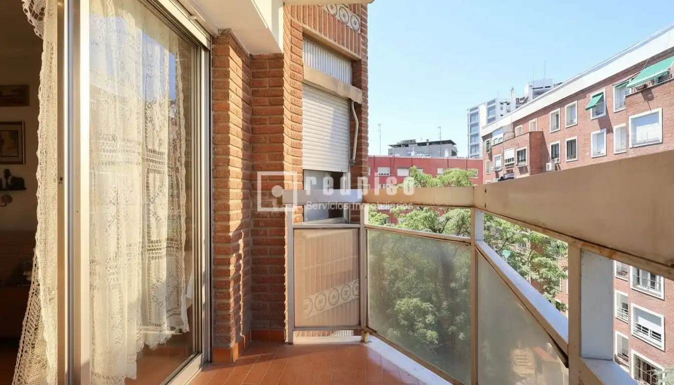 Terrassa de Pis en venda en Madrid amb Aire condicionat, Calefacció i Parquet