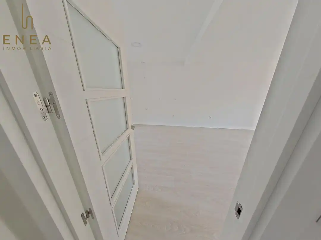 Piso en venta en Vitoria - Gasteiz con Calefacción, Parquet y Terraza