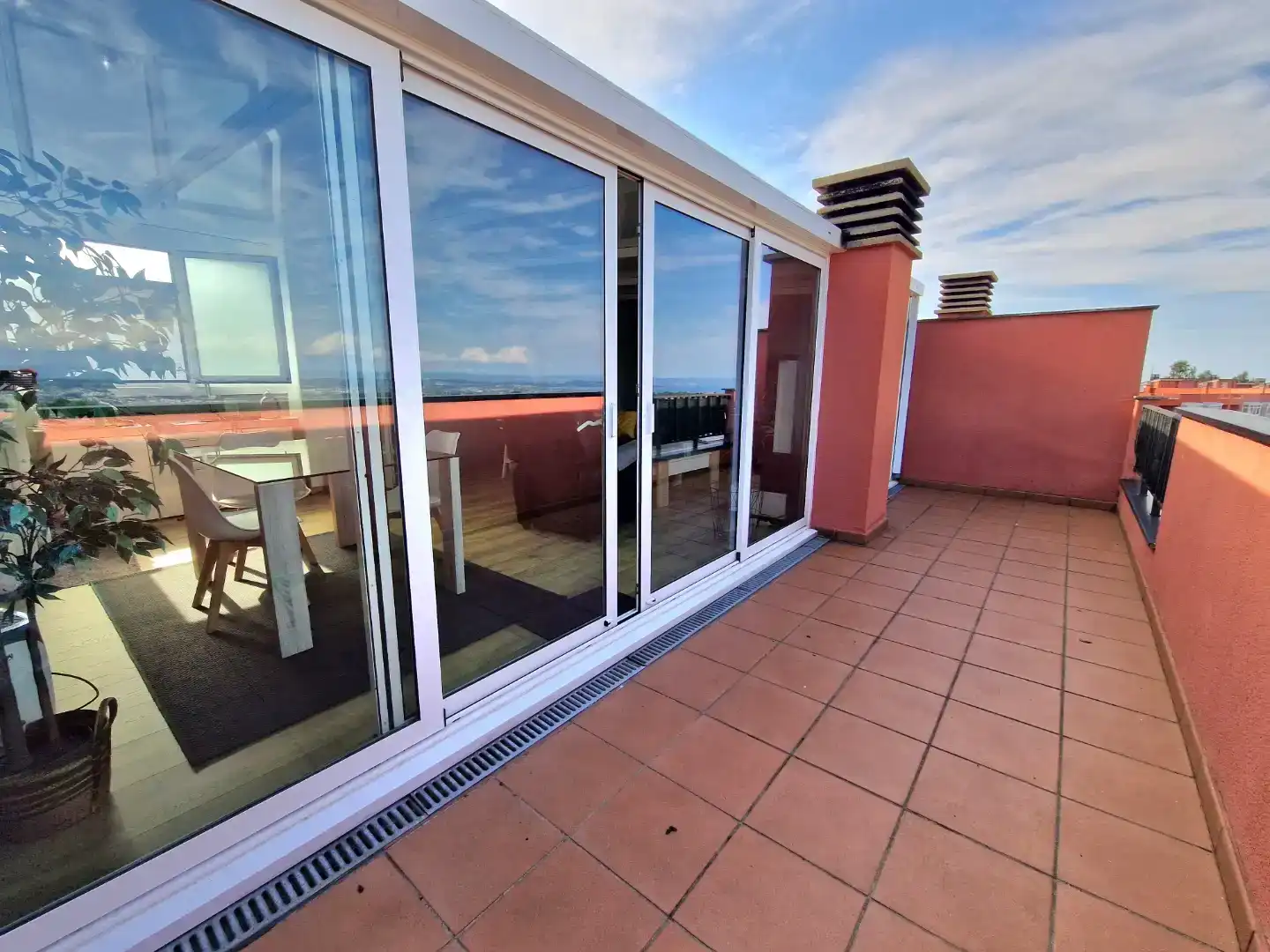 Terrassa de Casa o xalet en venda en A Coruña Capital  amb Balcó