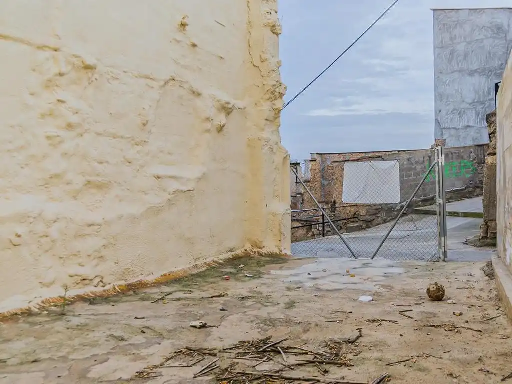 Residential land for sale in Carrer Moreria