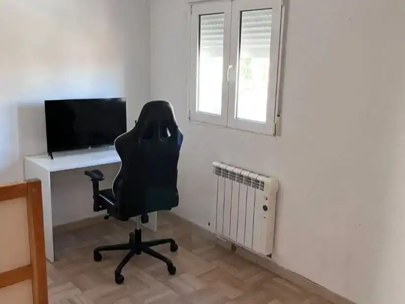 Piso en venta en Cenicientos con Trastero