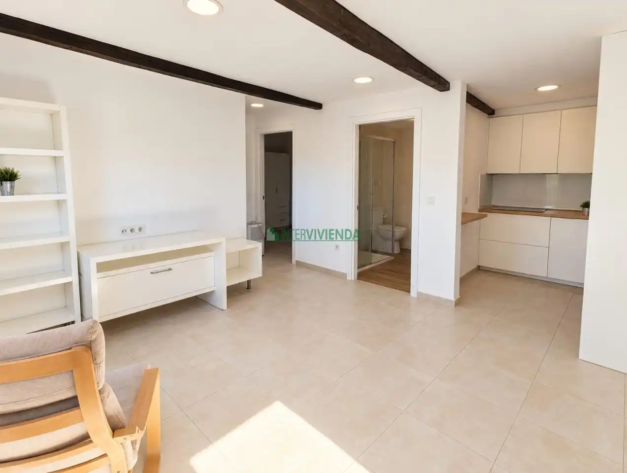 Living room of Ground floor for rent in Vigo   with Heating, Terrace and Storage room