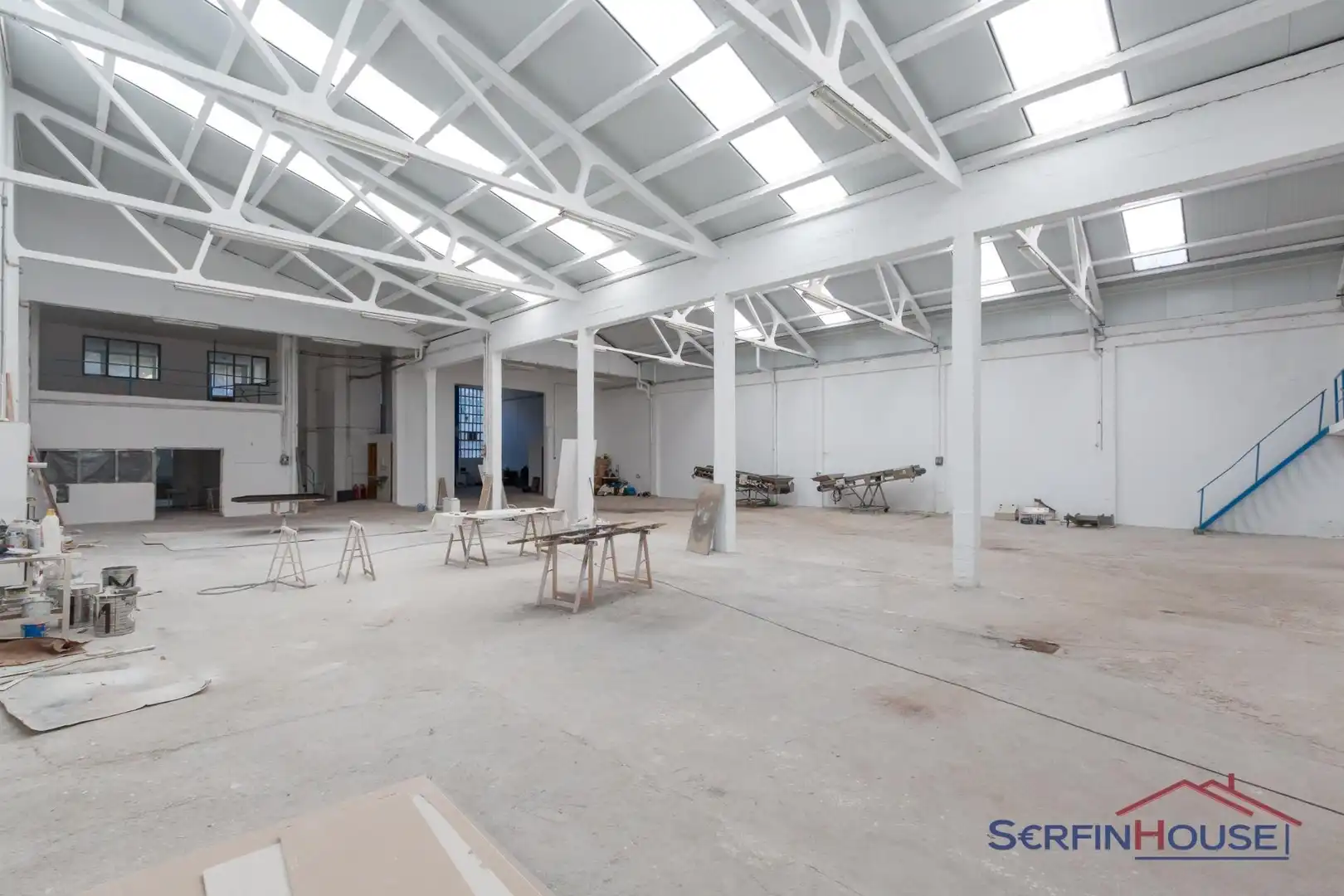 Fabrikhallen zum Verkauf in Santoña