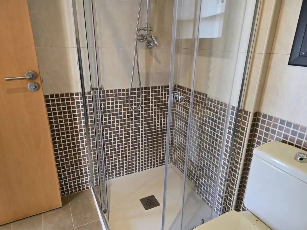 Baño de Dúplex en venta en Terrassa con Calefacción, Parquet y Terraza