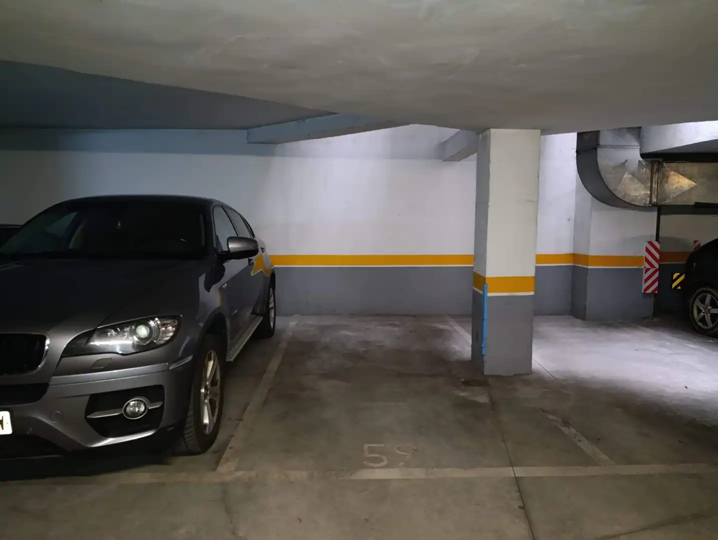 Parkplatz von Wohnung zum Verkauf in León Capital  mit Heizung, Terrasse und Abstellraum