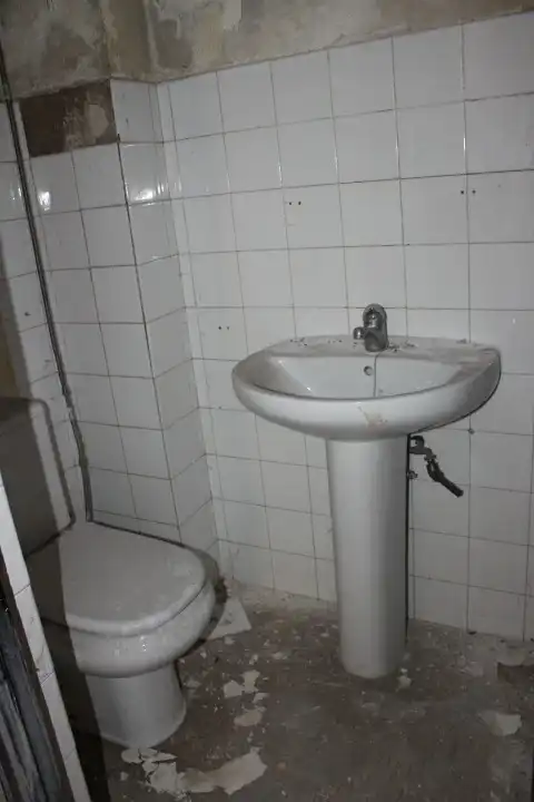 Bany de Local en venda en Alicante / Alacant