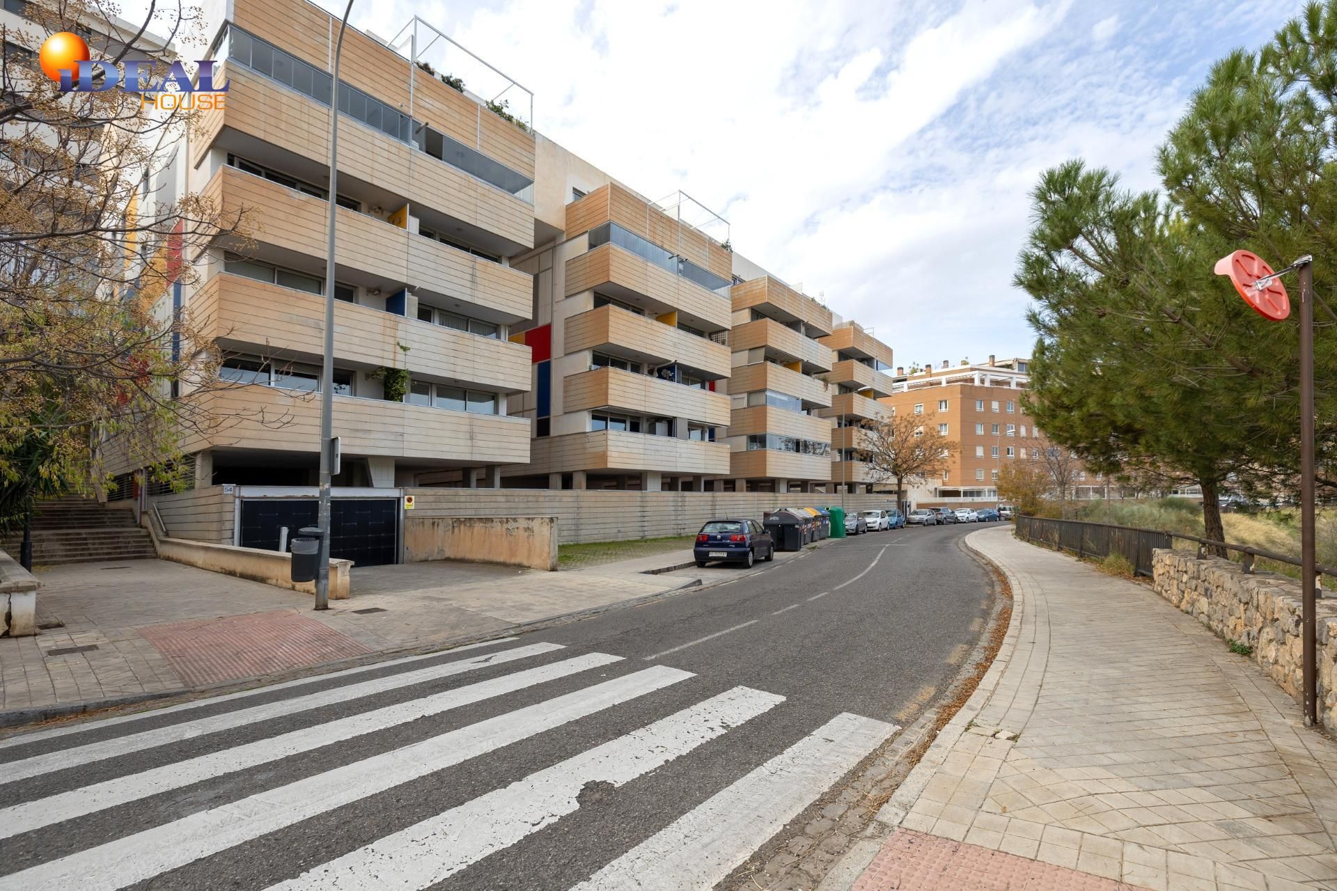 Pis en venda a Calle ACONCAGUA, Camino de los Neveros - Serrallo, Genil