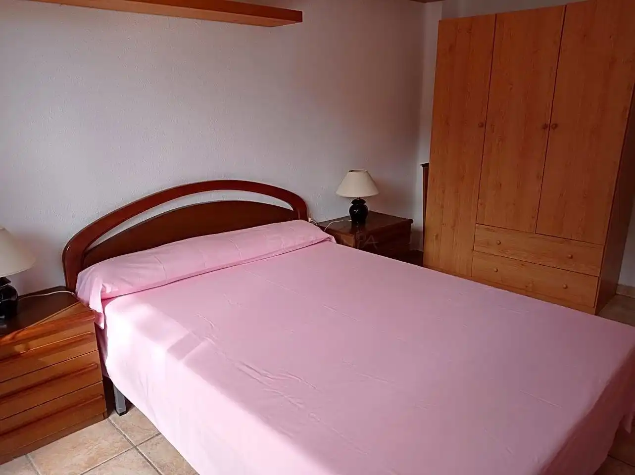 Dormitori de Apartament de lloguer en Moncada amb Terrassa, Moblat i Balcó