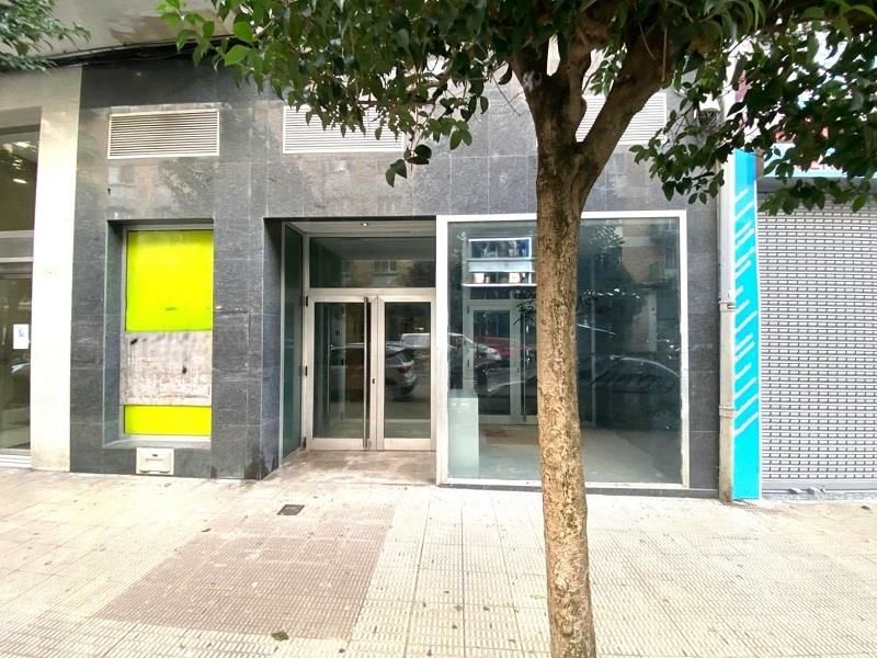 Premises to rent in Burlada / Burlata