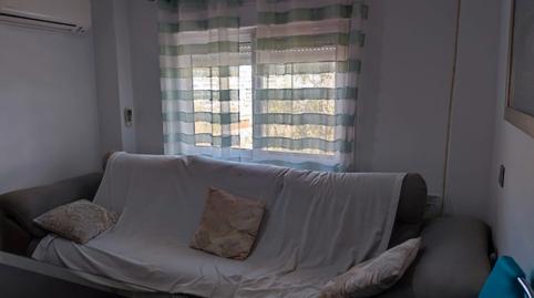 Foto 5 von Wohnung zur Miete in Calle Lozoya, Los Guindos - Parque Mediterráneo - Santa Paula, Málaga Capital