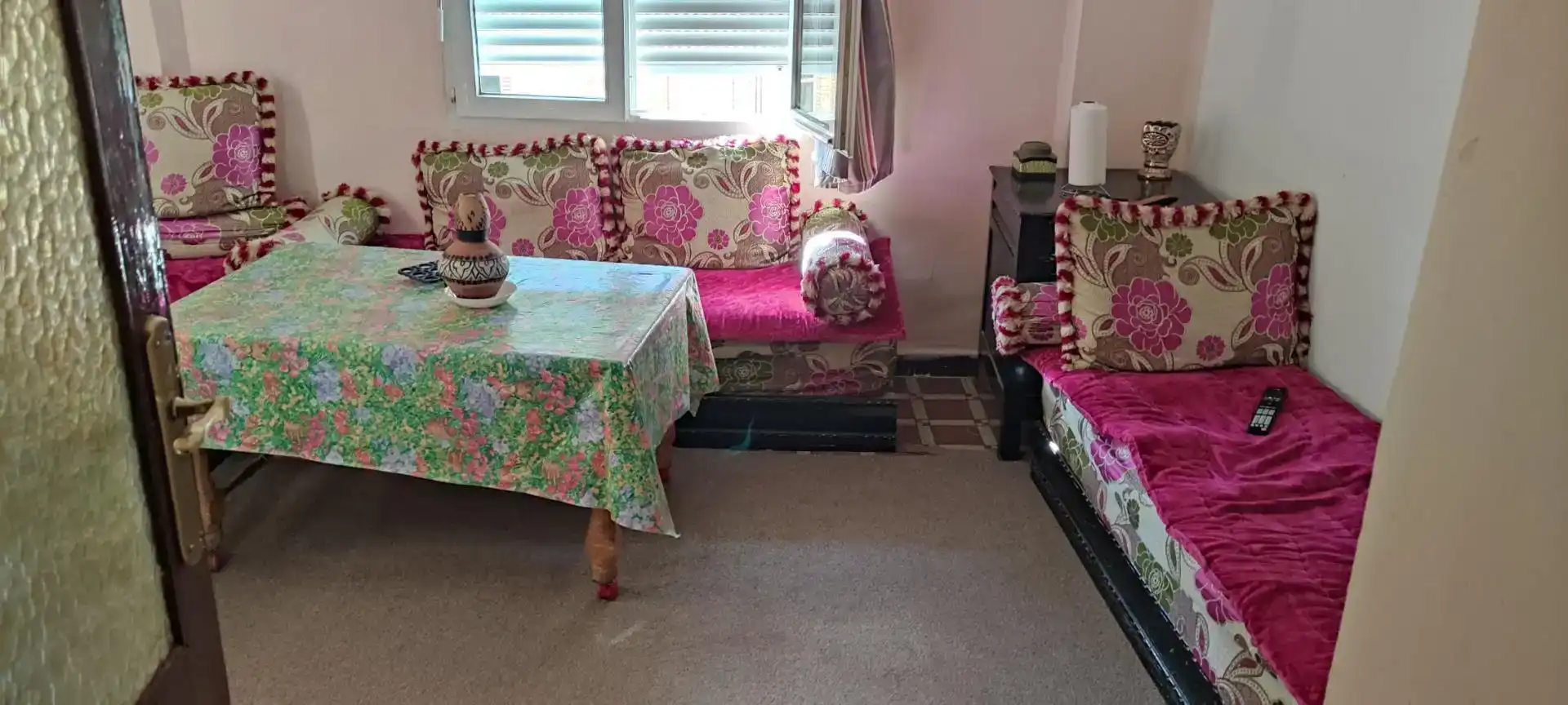 Sala de estar de Casa adosada en venta en Quel con Trastero, Amueblado y Horno