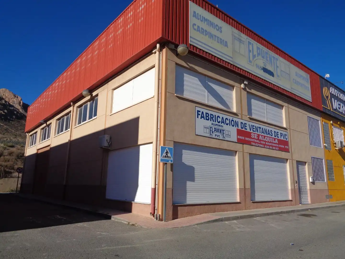 Nau industrial de lloguer en Elda