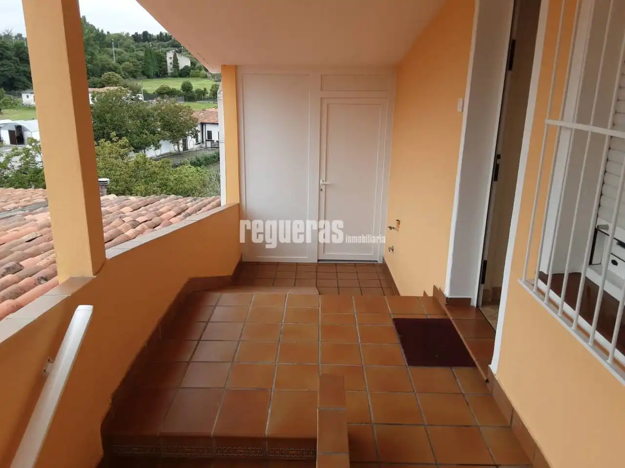 Houses for rent in Avilés  with Heating, Private garden and Furnished