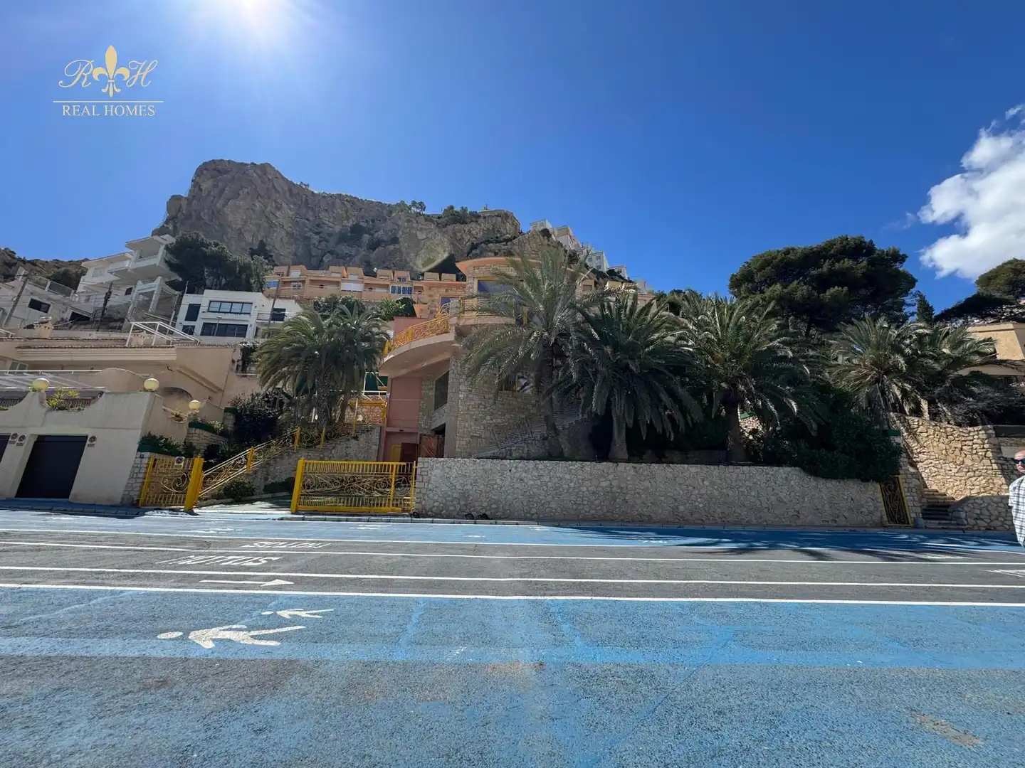 Exterior view of Houses for sale in Benidorm  with Air Conditioner and Terrace