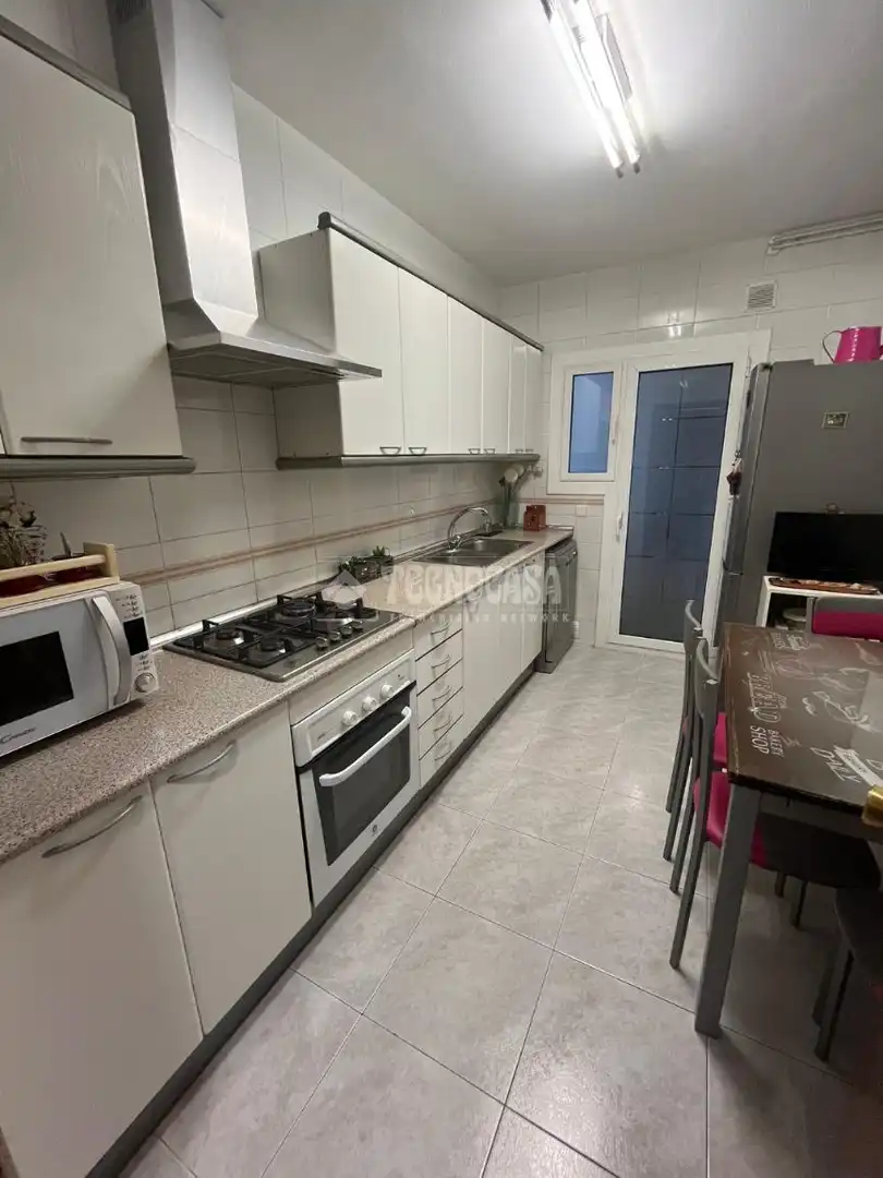 Küche von Wohnung zum Verkauf in Barcelona mit Terrasse