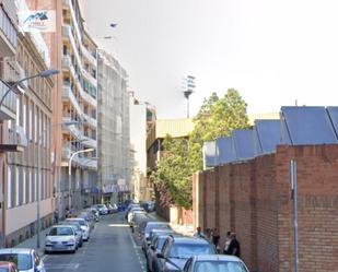 Vista exterior de Pis en venda en  Barcelona Capital amb Terrassa i Balcó