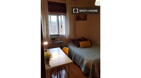 Photo 2 of Room in Conxo, Santiago de Compostela