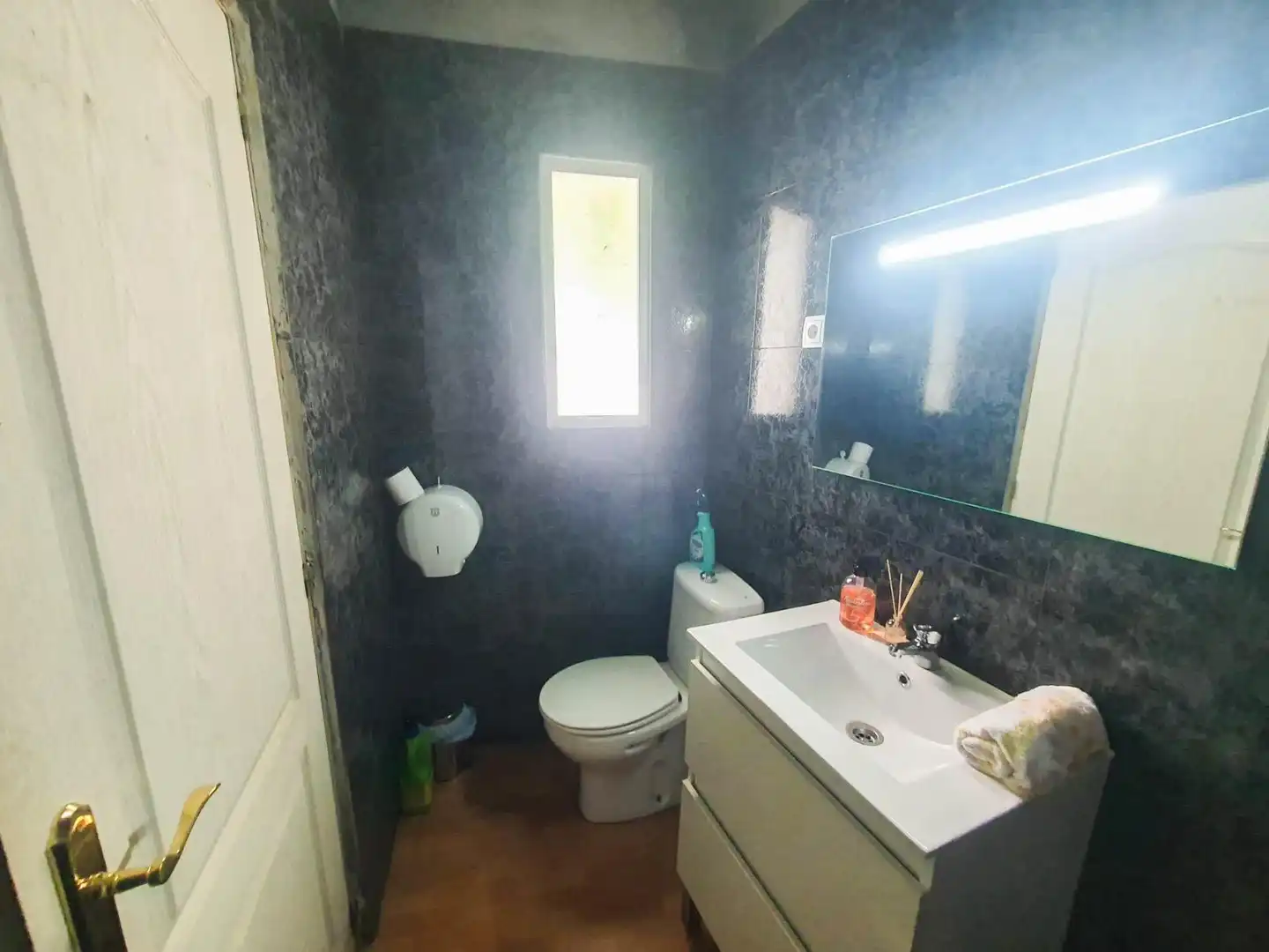 Bany de Casa o xalet en venda en Castellbisbal amb Aire condicionat, Calefacció i Jardí privat