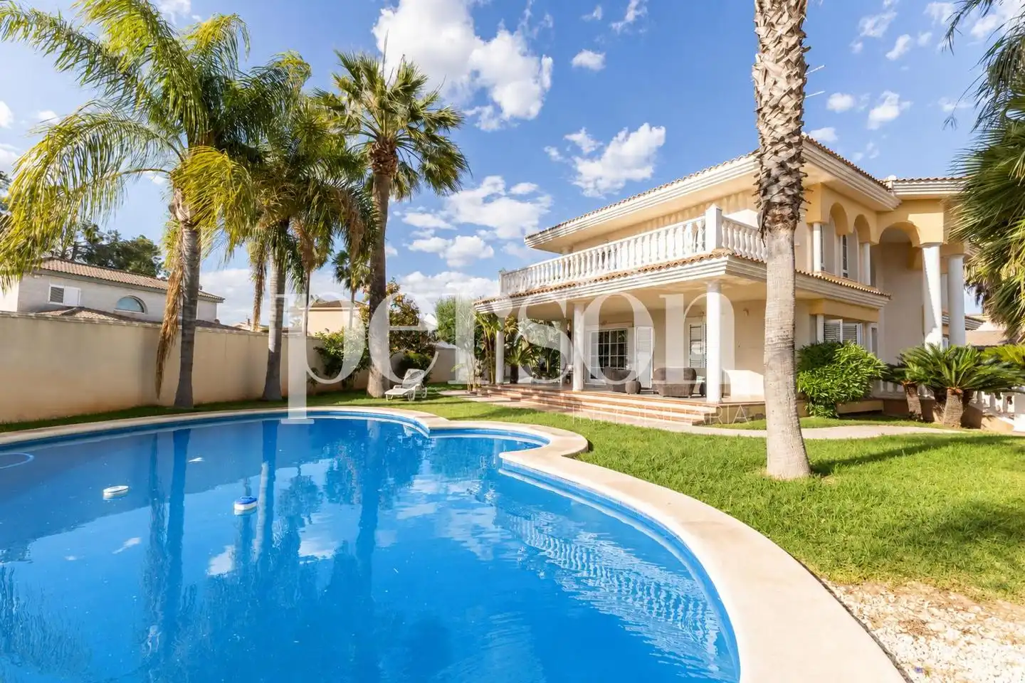 Villa con terrazza in vendita a Montealegre
