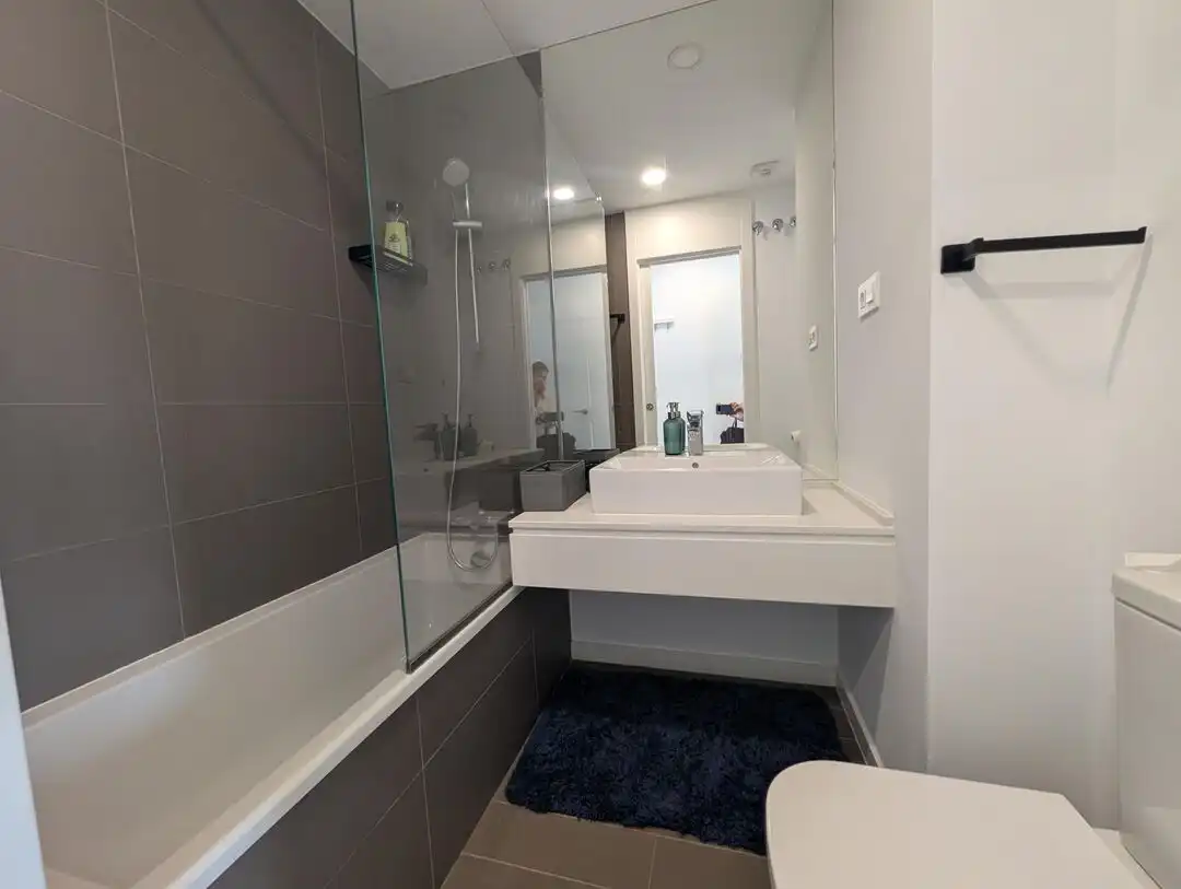 Bathroom of Attic for rent in Estepona  with Air Conditioner, Heating and Private garden