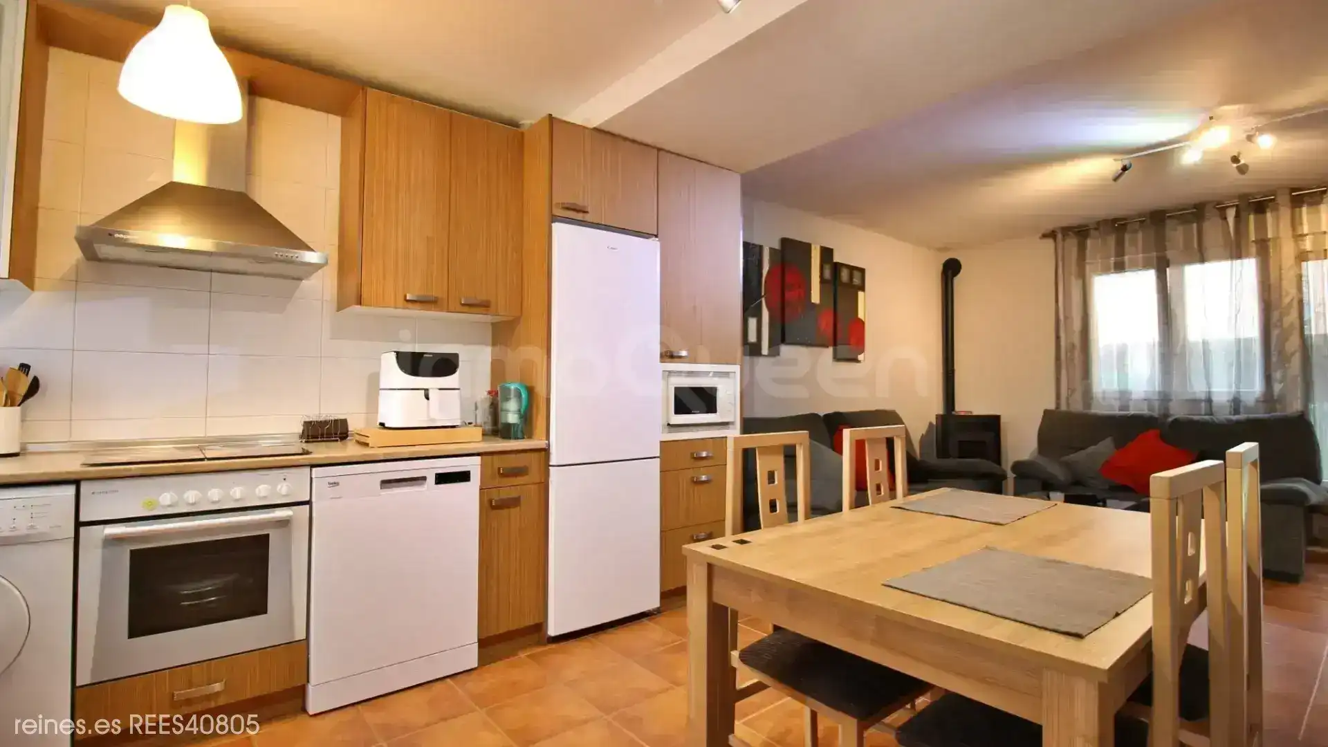 Cocina de Casa adosada en venta en Val de San Vicente  con Jardín privado, Terraza y Amueblado