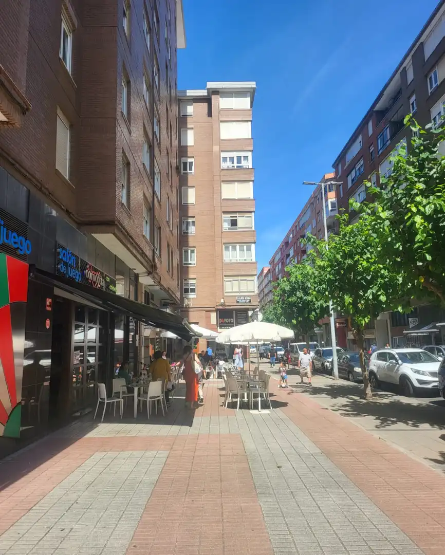 Exterior view of Flat for rent in Santander  with Heating, Parquet flooring and Furnished