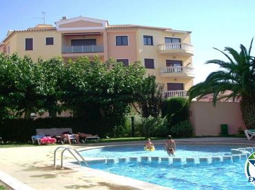 Mini appartamento con balcone in vendita a Carrer Badia-Gran Reserva 10