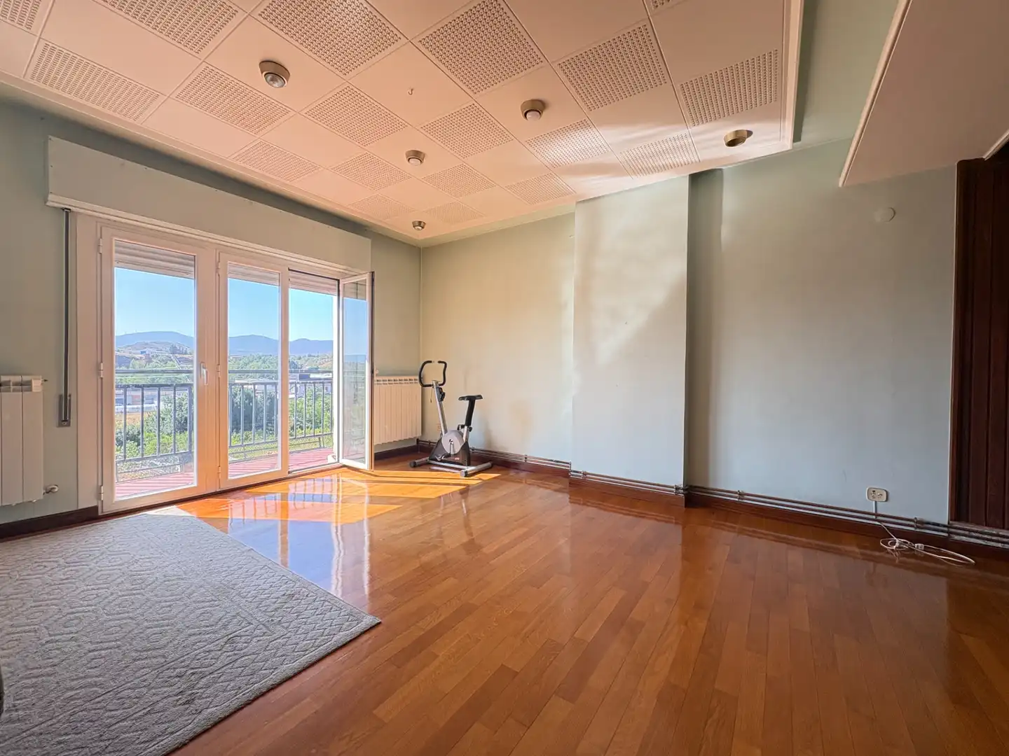 Wohnzimmer von Wohnung zum Verkauf in Arnedo mit Heizung, Parkett und Terrasse