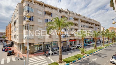 Foto 3 de Piso en venta en Avenida Habaneras - Curva de Palangre, Torrevieja