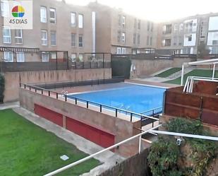 Swimming pool of Flat to rent in Cerdanyola del Vallès  with Air Conditioner, Heating and Private garden