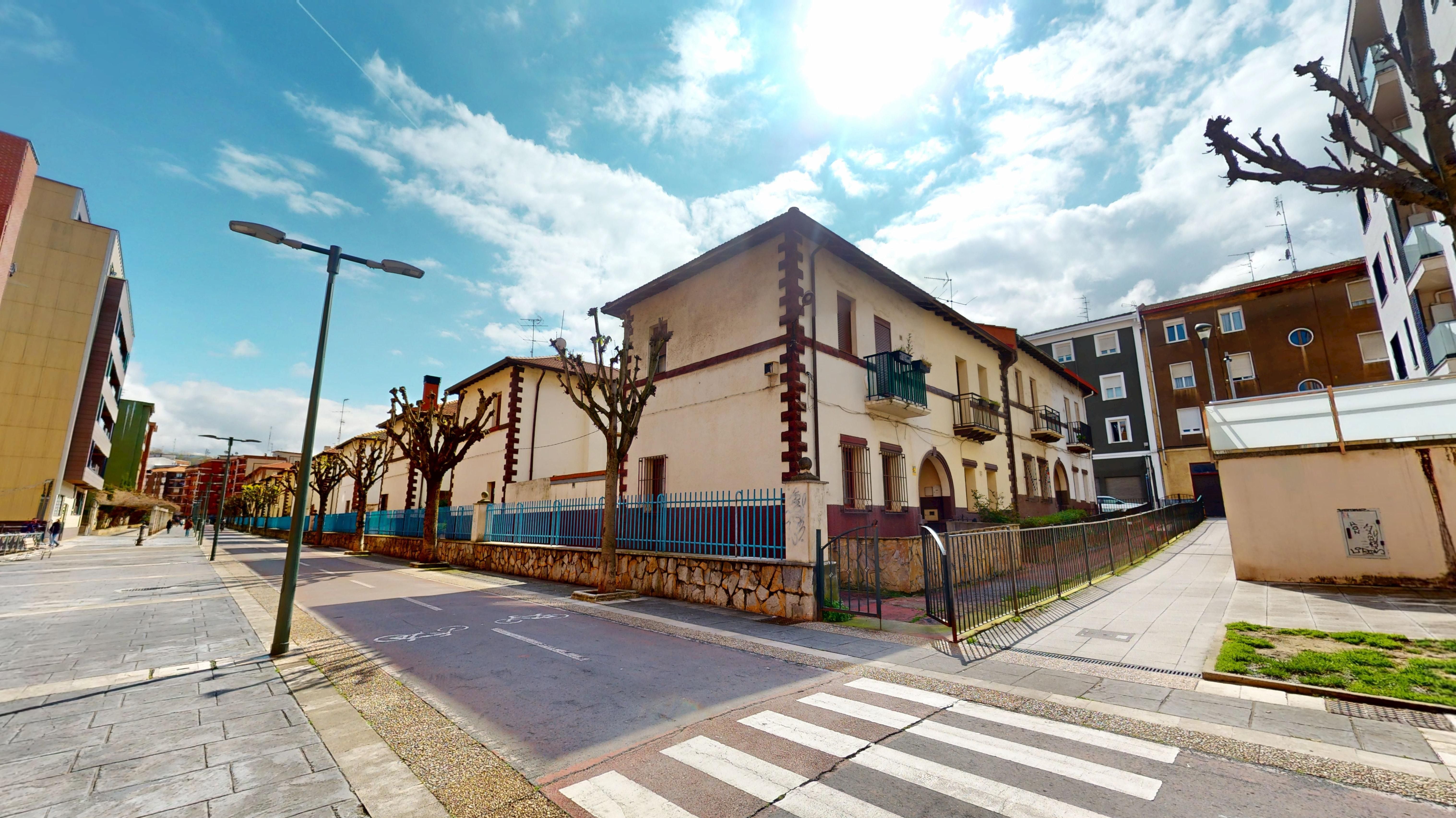 Exterior view of Single-family semi-detached for sale in Barakaldo   with Heating, Terrace and Storage room