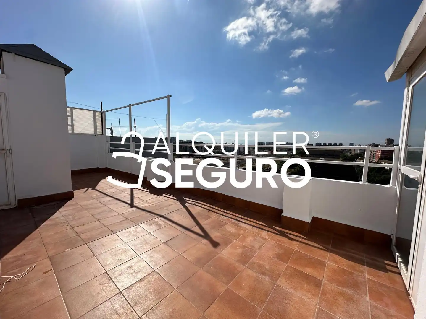 Terrace of Flat for rent in Valencia  with Air Conditioner