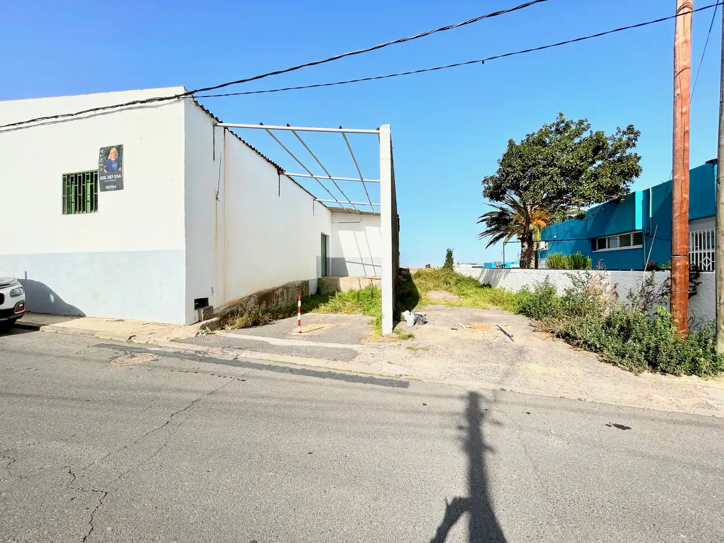 Vista exterior de Nave industrial en venta en Arico