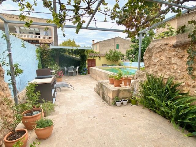 Jardí de Casa o xalet en venda en Santa María del Camí amb Aire condicionat, Calefacció i Jardí privat