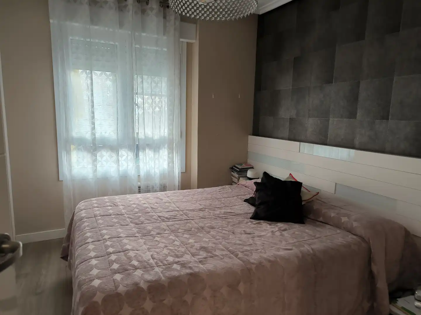 Habitación de Piso en venta en Vitoria - Gasteiz con Terraza, Trastero y Amueblado