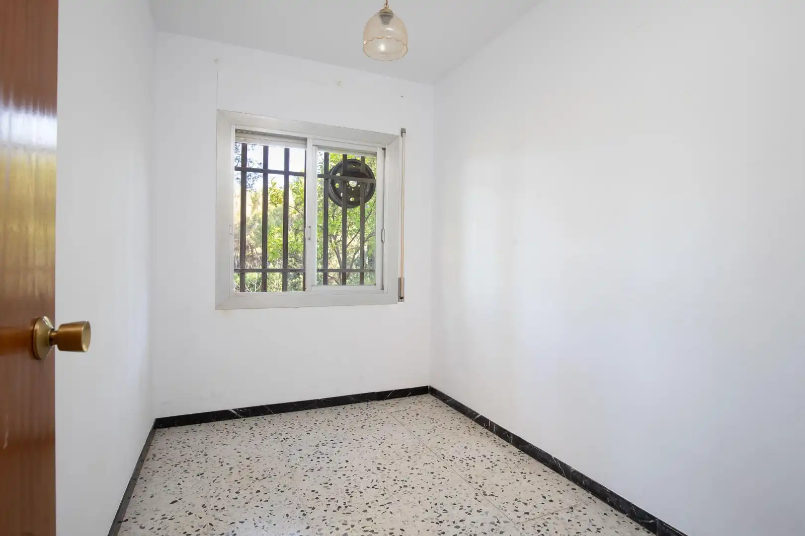 Dormitori de Casa o xalet en venda en Rubí amb Aire condicionat, Jardí privat i Terrassa