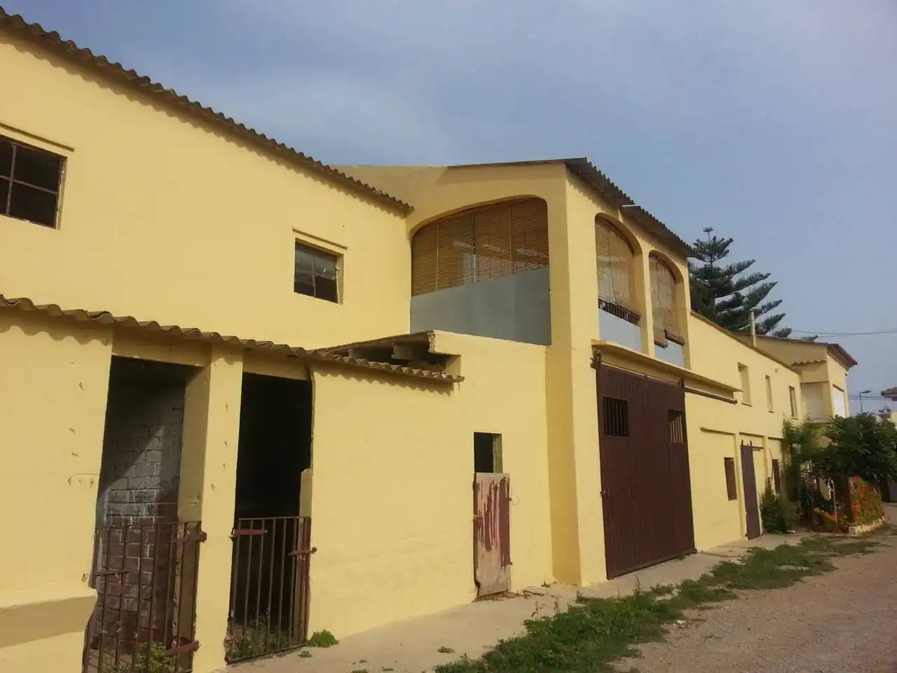 Exterior view of Country homes for sale in Vilanova i la Geltrú  with Private garden and Terrace