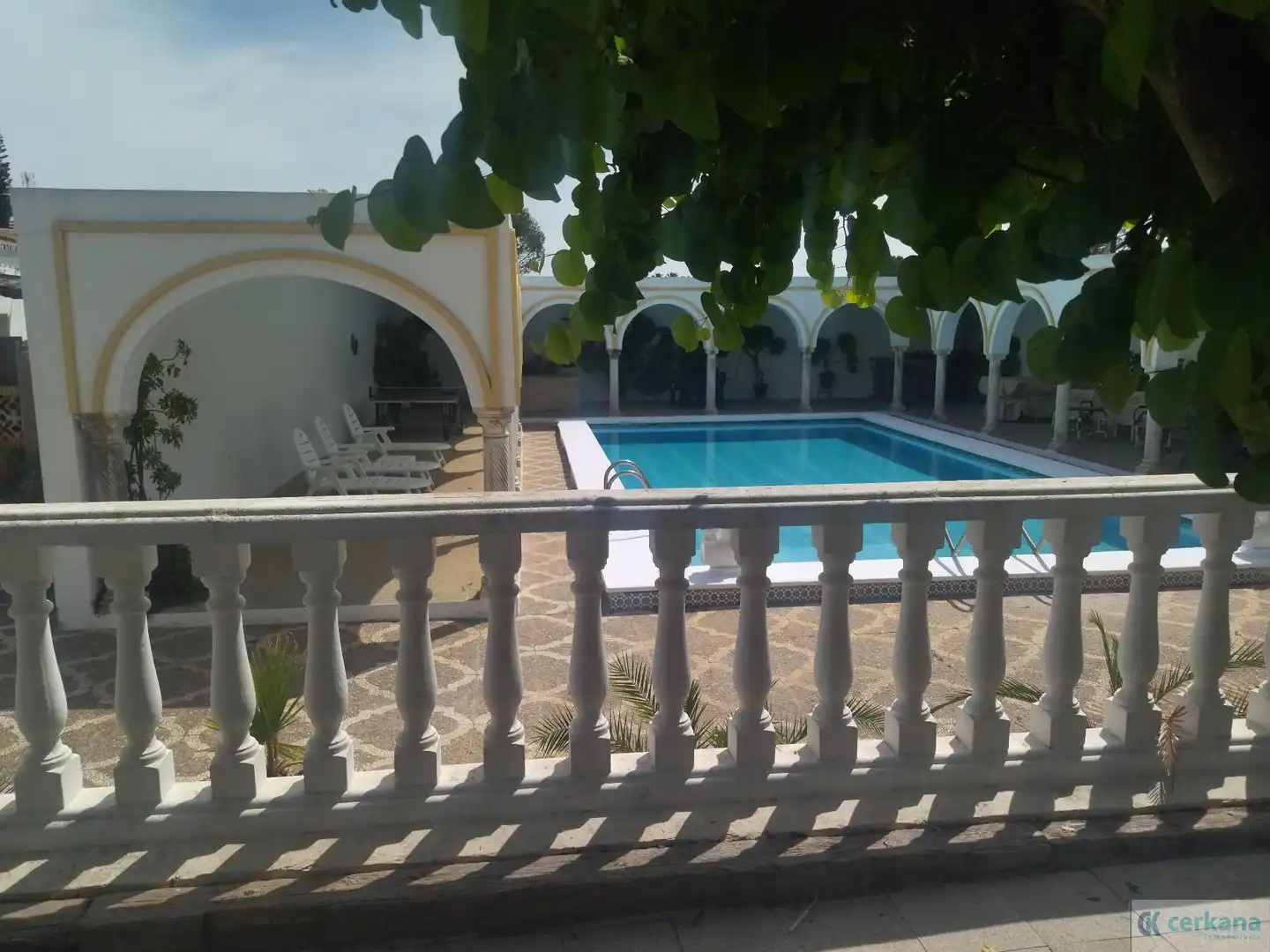 Chalet con piscina en venta en PALOMA 37, imagen 4