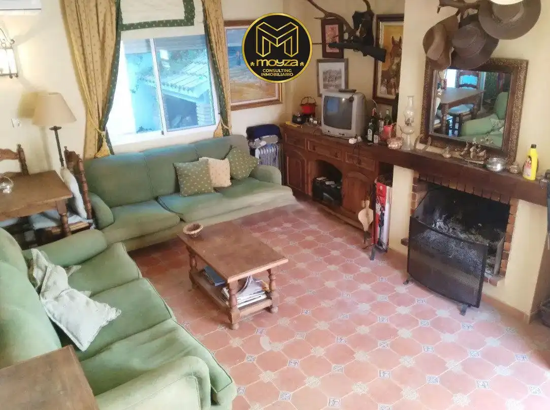 Casa en venda a Baños de la Encina, imagen 2