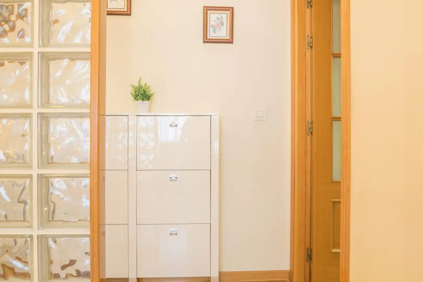 Wohnung zum Verkauf in Culleredo mit Heizung, Parkett und Abstellraum