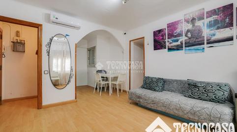 Foto 3 de Piso en venta en El Bon Pastor, Barcelona