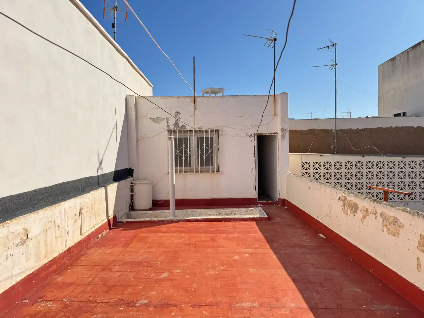 Casa amb terrassa en venda a Avenida de Vilches, imagen 38