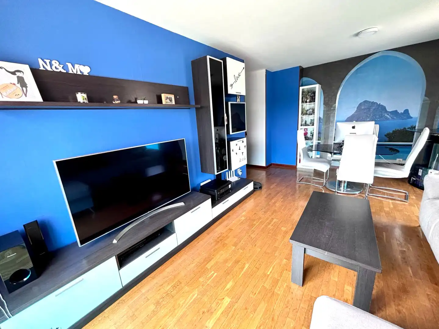 Living room of Flat for sale in Gijón   with Heating, Private garden and Parquet flooring