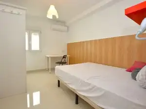 Bedroom of Buildings for sale in Sevilla