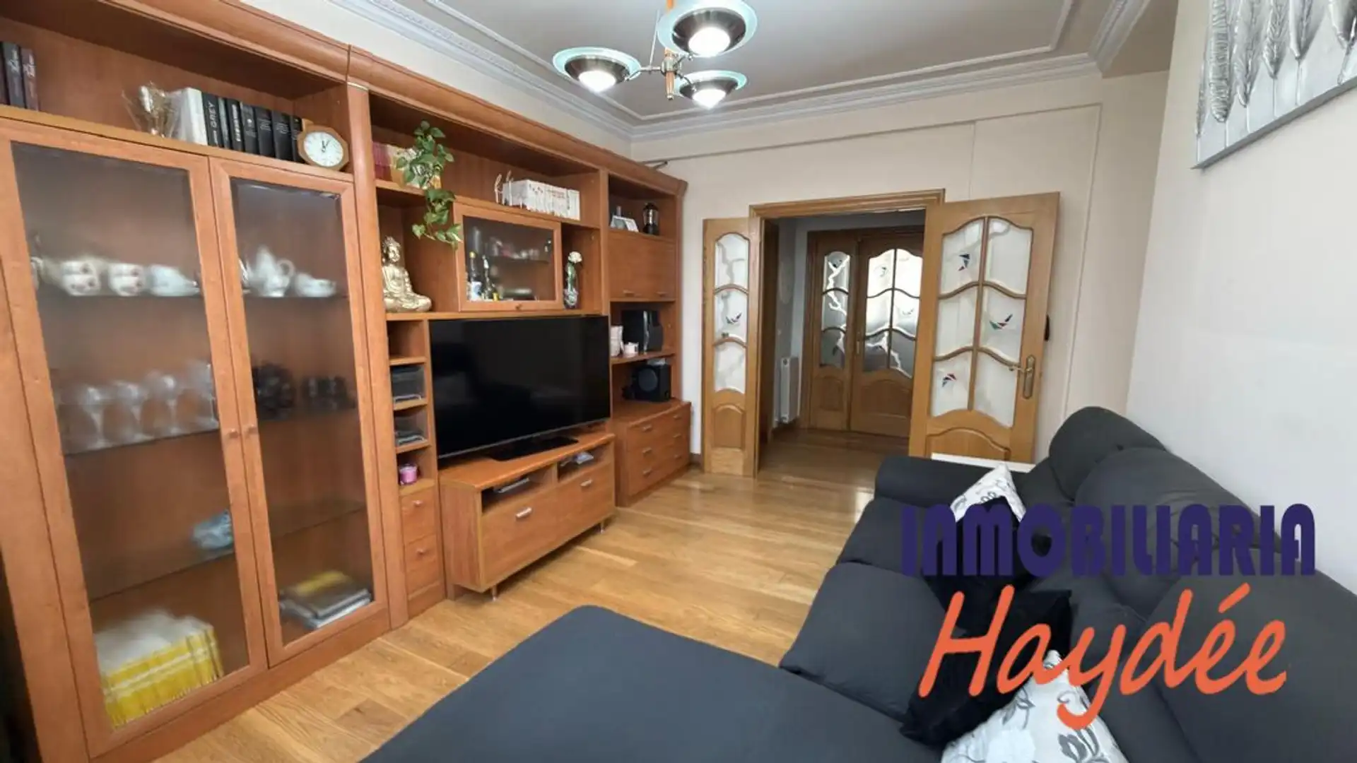 Sala de estar de Piso en venta en Bilbao  con Calefacción y Amueblado