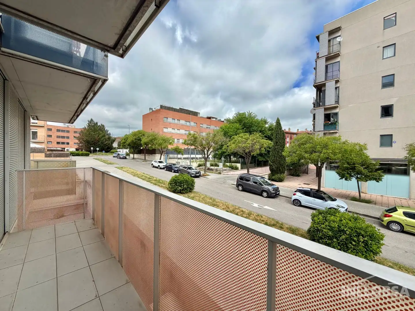 Außenansicht von Wohnung zum Verkauf in Manresa mit Klimaanlage, Heizung und Abstellraum